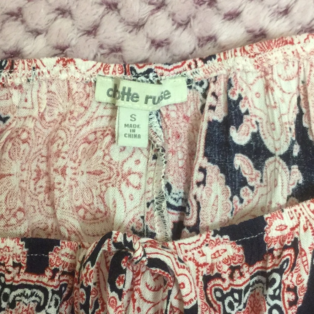 Romper - Picture 2 of 3